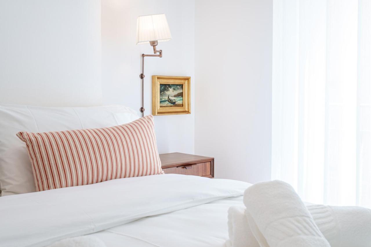 Charming Nazare Apartment-1 Minute To The Beach Extérieur photo